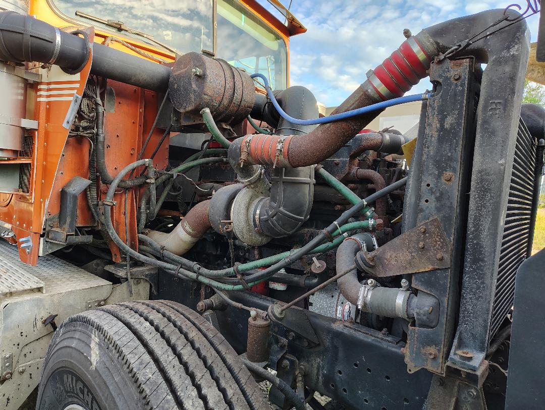 1998 INTERNATIONAL 9300 - Image 26